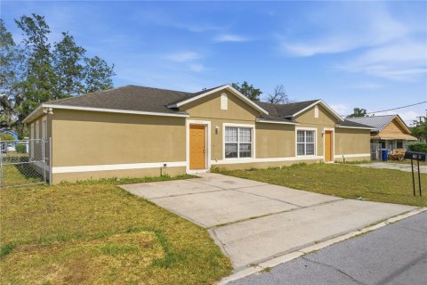 Propiedad comercial en venta en Winter Haven, Florida, 6 dormitorios, 180.6 m2 № 2102824 - foto 11