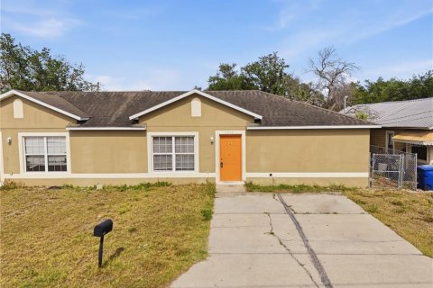 Propiedad comercial en venta en Winter Haven, Florida, 6 dormitorios, 180.6 m2 № 2102824 - foto 6