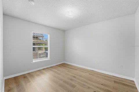 Propiedad comercial en venta en Winter Haven, Florida, 6 dormitorios, 180.6 m2 № 2102824 - foto 29