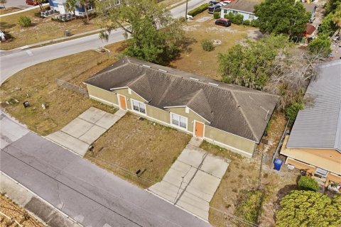 Propiedad comercial en venta en Winter Haven, Florida, 6 dormitorios, 180.6 m2 № 2102824 - foto 12