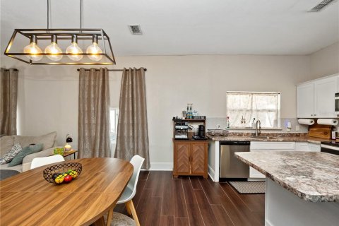 Casa en venta en Sanford, Florida, 2 dormitorios, 100.71 m2 № 2112082 - foto 9