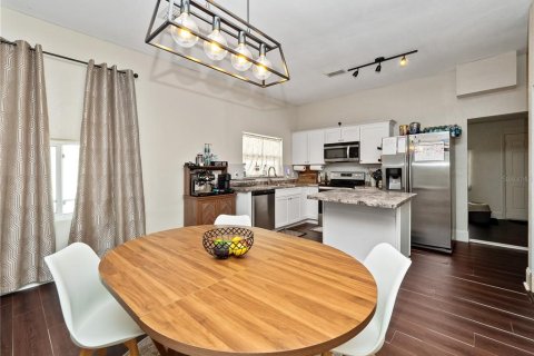 Casa en venta en Sanford, Florida, 2 dormitorios, 100.71 m2 № 2112082 - foto 10