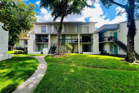 Купить кондоминиум в Санрайз, Флорида 1 спальня, 74.32м2, № 2022547 - фото 27