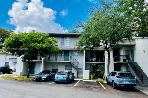 Купить кондоминиум в Санрайз, Флорида 1 спальня, 74.32м2, № 2022547 - фото 23