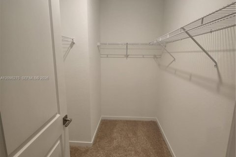 Townhouse in Fort Lauderdale, Florida 4 bedrooms, 172.89 sq.m. № 2393207 - photo 29