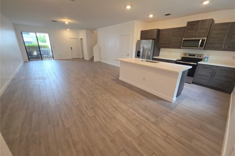Townhouse in Fort Lauderdale, Florida 4 bedrooms, 172.89 sq.m. № 2393207 - photo 15