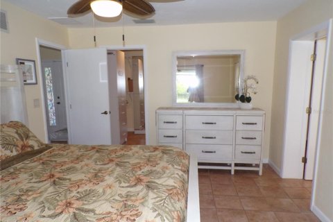 House in Punta Gorda, Florida 3 bedrooms, 149.29 sq.m. № 1911858 - photo 22