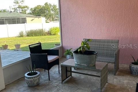 Villa ou maison à vendre à Kissimmee, Floride: 3 chambres, 160.72 m2 № 2280236 - photo 19
