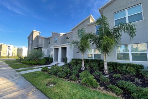 Townhouse in Kissimmee, Florida 4 bedrooms, 177.81 sq.m. № 1429061 - photo 1
