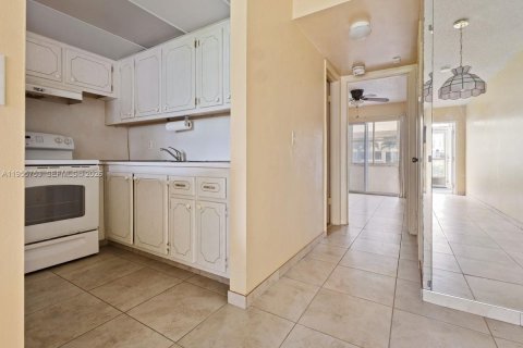 Copropriété à vendre à Deerfield Beach, Floride: 1 chambre, 54.35 m2 № 2011587 - photo 7