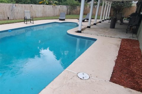 Villa ou maison à vendre à Tampa, Floride: 3 chambres, 160.72 m2 № 2294918 - photo 15