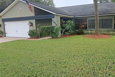 Villa ou maison à vendre à Tampa, Floride: 3 chambres, 160.72 m2 № 2294918 - photo 2