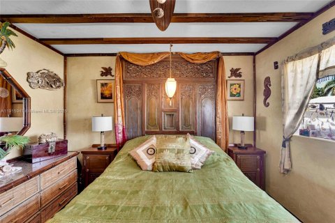 Condo in Hallandale Beach, Florida, 1 bedroom  № 1970772 - photo 21