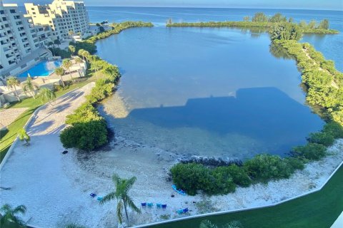 Condo in Hudson, Florida, 2 bedrooms  № 1520754 - photo 1