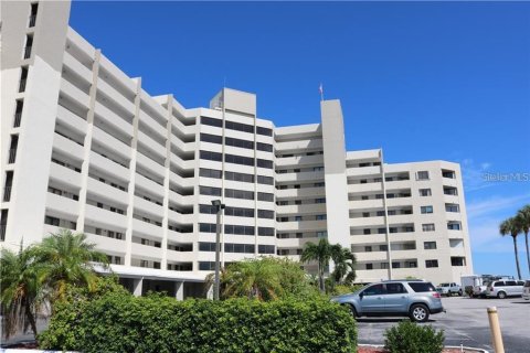 Condo in Hudson, Florida, 2 bedrooms  № 1520754 - photo 23