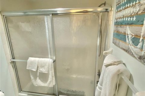 Condo in Hudson, Florida, 2 bedrooms  № 1520754 - photo 13