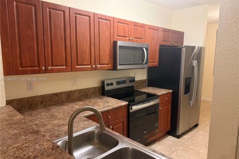 Adosado en alquiler en Cutler Bay, Florida, 3 dormitorios, 123.1 m2 № 2026907 - foto 8