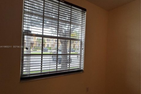 Adosado en alquiler en Cutler Bay, Florida, 3 dormitorios, 123.1 m2 № 2026907 - foto 10