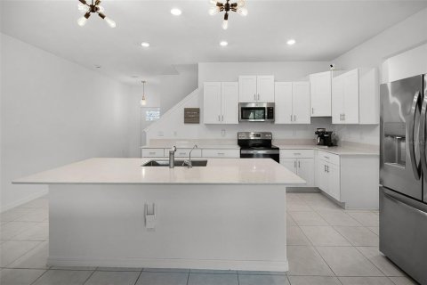 Adosado en venta en Land O' Lakes, Florida, 3 dormitorios, 215.44 m2 № 1677810 - foto 11