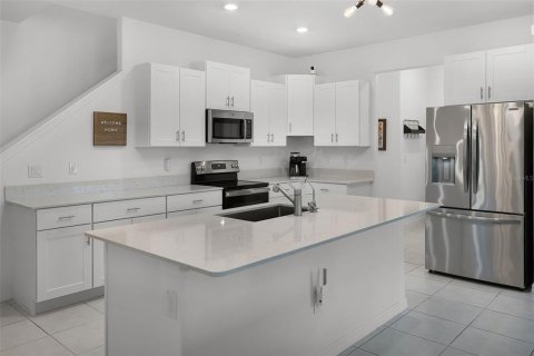 Adosado en venta en Land O' Lakes, Florida, 3 dormitorios, 215.44 m2 № 1677810 - foto 12