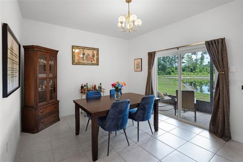 Adosado en venta en Land O' Lakes, Florida, 3 dormitorios, 215.44 m2 № 1677810 - foto 14