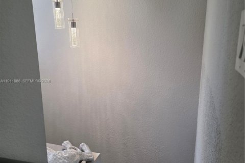 Touwnhouse à louer à Miramar, Floride: 2 chambres, 148.74 m2 № 1973250 - photo 29