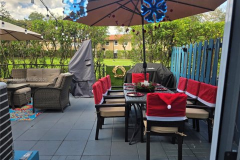 Touwnhouse à louer à Miramar, Floride: 2 chambres, 148.74 m2 № 1973250 - photo 14
