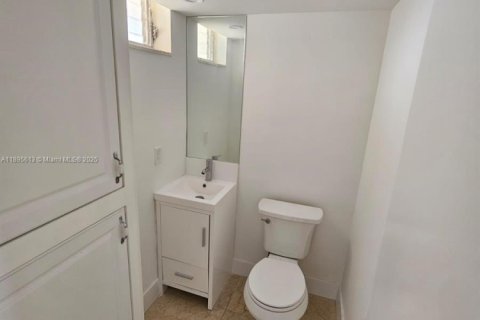 Condominio en alquiler en Aventura, Florida, 1 dormitorio, 71.35 m2 № 1963385 - foto 17