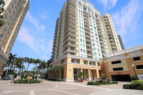 Condo à Sarasota, Floride, 2 chambres  № 2158021