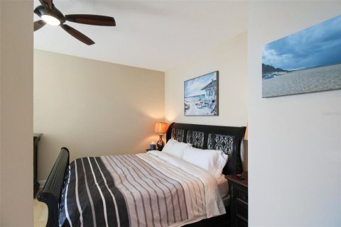 Copropriété à louer à Sarasota, Floride: 2 chambres, 121.7 m2 № 2158021 - photo 29
