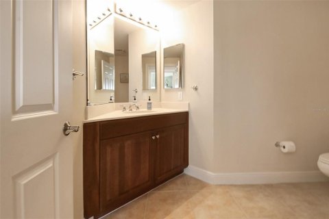 Copropriété à louer à Sarasota, Floride: 2 chambres, 121.7 m2 № 2158021 - photo 26