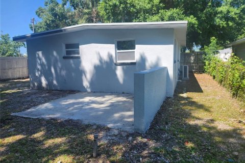 House in Tarpon Springs, Florida 3 bedrooms, 75.81 sq.m. № 1644040 - photo 22