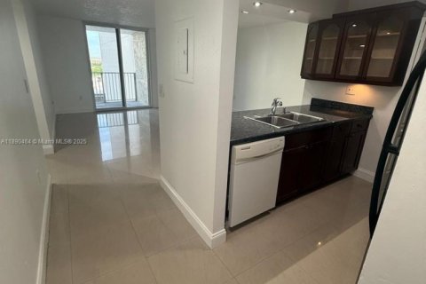 Купить кондоминиум в Майами, Флорида 1 спальня, 64.01м2, № 2021412 - фото 2