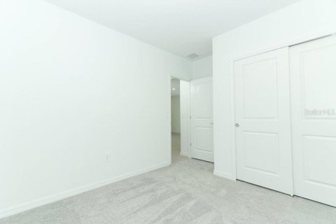 House in Haines City, Florida 3 bedrooms, 148.92 sq.m. № 1765845 - photo 24