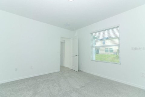 House in Haines City, Florida 3 bedrooms, 148.92 sq.m. № 1765845 - photo 14
