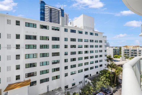 Condominio en venta en Miami Beach, Florida, 1 dormitorio, 63.45 m2 № 1708834 - foto 28
