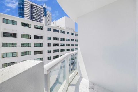 Condominio en venta en Miami Beach, Florida, 1 dormitorio, 63.45 m2 № 1708834 - foto 27