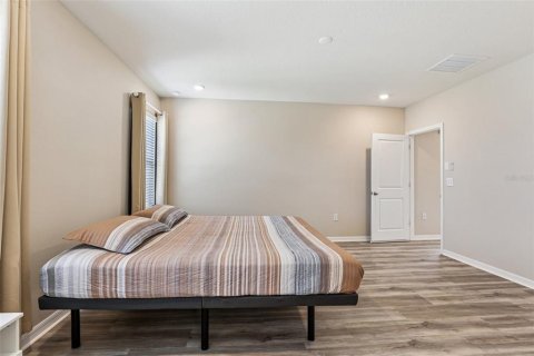House in San Antonio, Florida 5 bedrooms, 272.58 sq.m. № 1832658 - photo 27