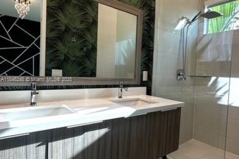 Снять в аренду таунхаус в Дорал, Флорида 3 спальни, 157.19м2, № 1936238 - фото 14
