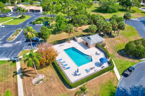 Condominio en venta en Fort Pierce, Florida, 2 dormitorios, 143.91 m2 № 1171037 - foto 1