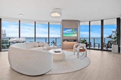 Condominio en venta en Miami, Florida, 3 dormitorios, 187.48 m2 № 1822216 - foto 4
