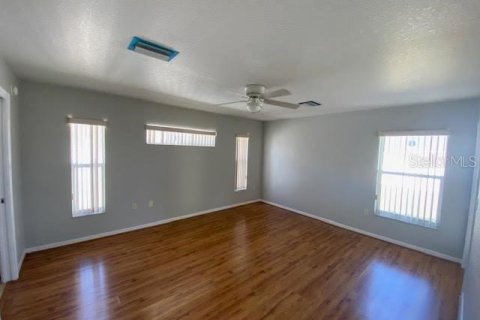 Villa ou maison à louer à Ocala, Floride: 3 chambres, 163.69 m2 № 2102904 - photo 7