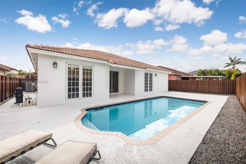 Купить виллу или дом в Майами, Флорида 4 спальни, 182.27м2, № 2025098 - фото 25