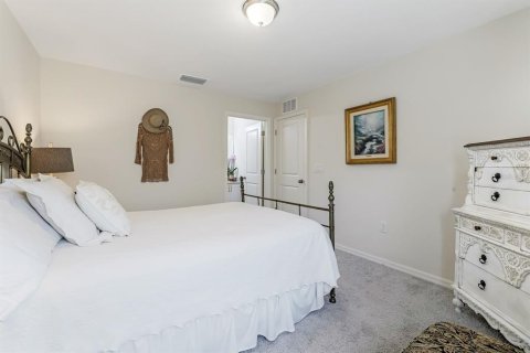 House in Port Charlotte, Florida 3 bedrooms, 152.92 sq.m. № 2235374 - photo 16