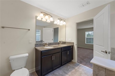House in Orlando, Florida 3 bedrooms, 181.16 sq.m. № 2388964 - photo 23