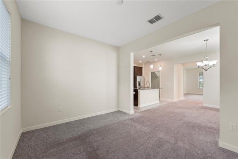 House in Orlando, Florida 3 bedrooms, 181.16 sq.m. № 2388964 - photo 17