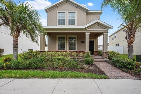 House in Orlando, Florida 3 bedrooms, 181.16 sq.m. № 2388964