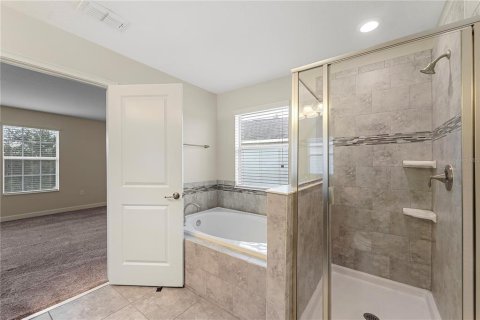 House in Orlando, Florida 3 bedrooms, 181.16 sq.m. № 2388964 - photo 25