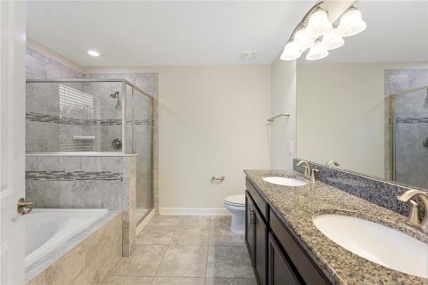 House in Orlando, Florida 3 bedrooms, 181.16 sq.m. № 2388964 - photo 24