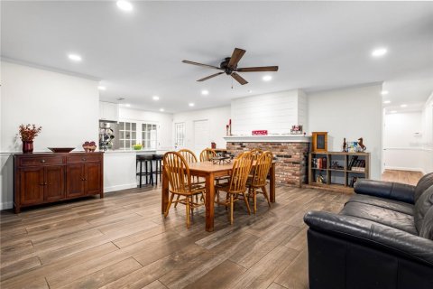 Villa ou maison à vendre à Grand Island, Floride: 4 chambres, 296.82 m2 № 1530186 - photo 5